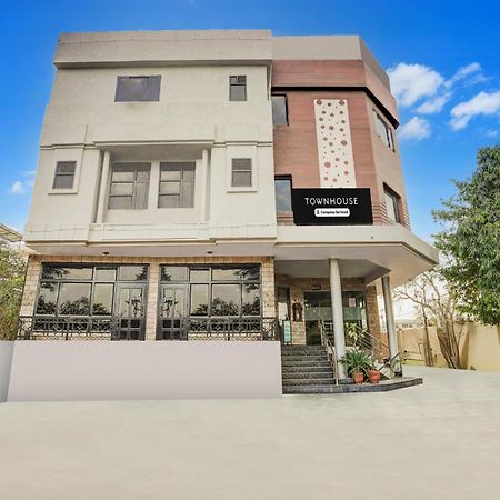Super Townhouse Sikar Road Jaipur Formerly Hotel Aroma Inn Экстерьер фото
